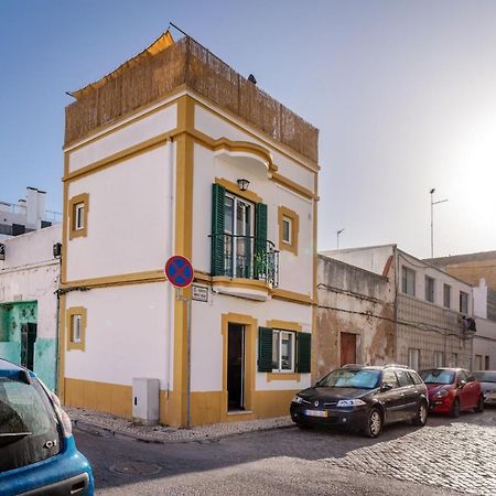 Arty Vintage Townhouse With Rooftop Shower & Sun Loungers Olhão Exterior foto